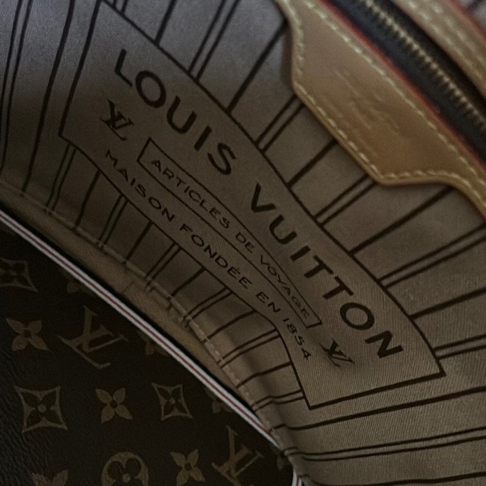 Louis Vuitton Black Monogram Men's Bag